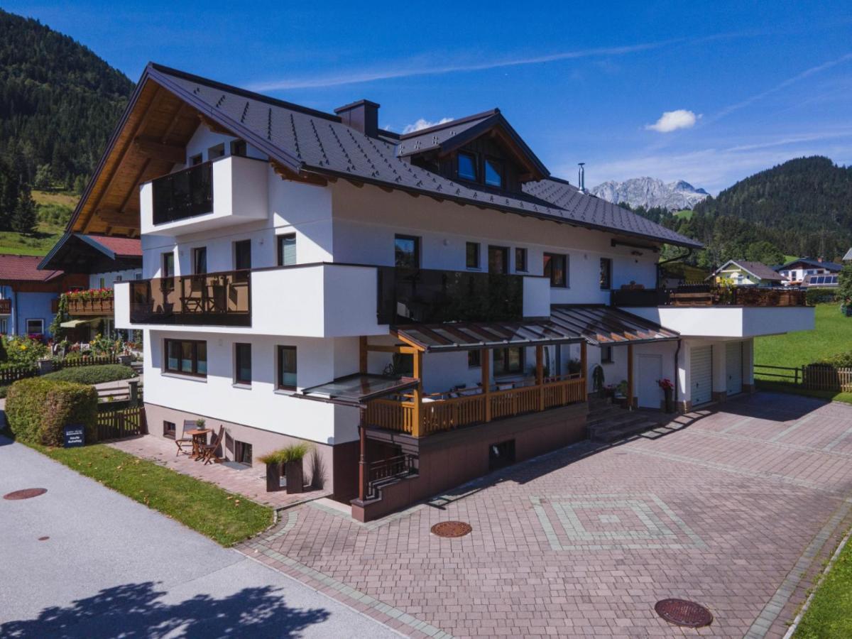 Ferienwohnung Maria Gstatter Занкт-Мартін-ам-Тенненґебірґе Екстер'єр фото