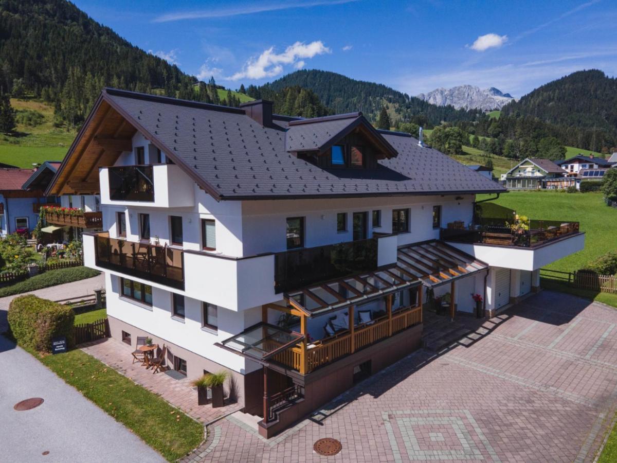 Ferienwohnung Maria Gstatter Занкт-Мартін-ам-Тенненґебірґе Екстер'єр фото